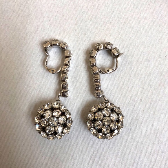 Vintage Rhinestone Earrings Drop Dangling Clip On Ball - Picture 1 of 5